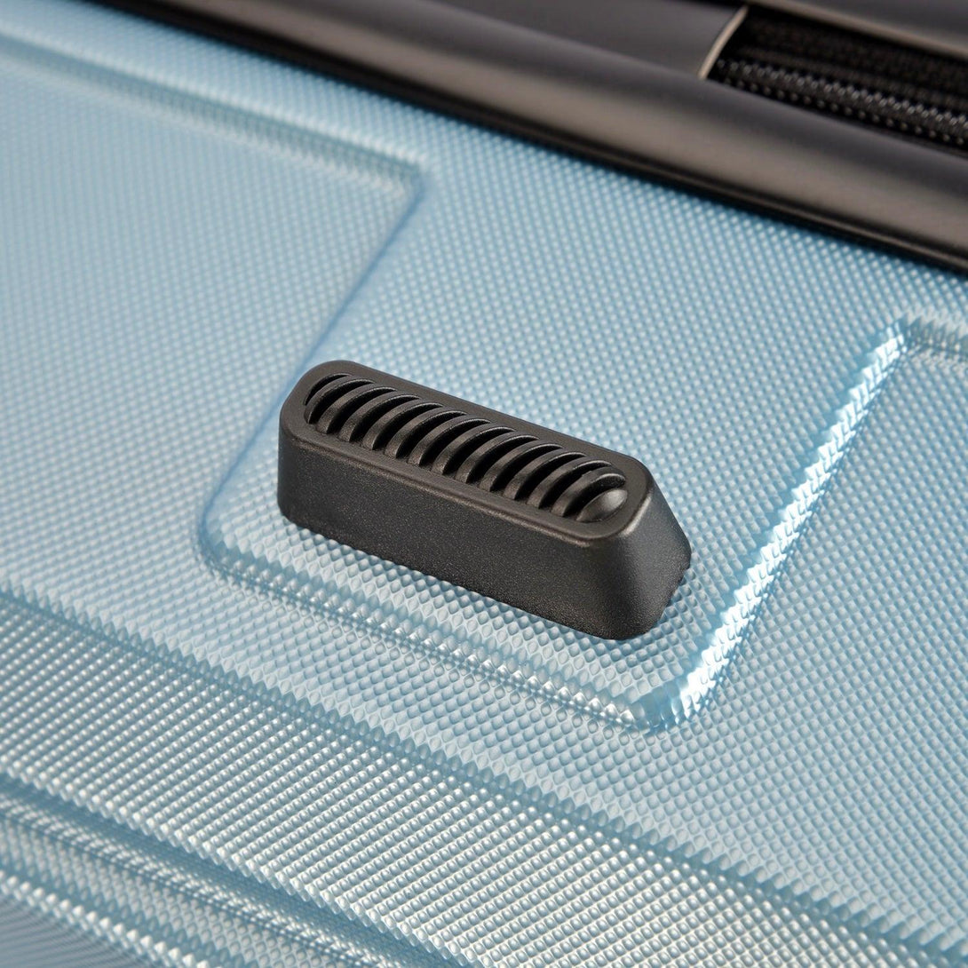 BONTOUR “spinner” közepes duplakerekes gurulós bőrönd, jégkék-VASBÚTOR