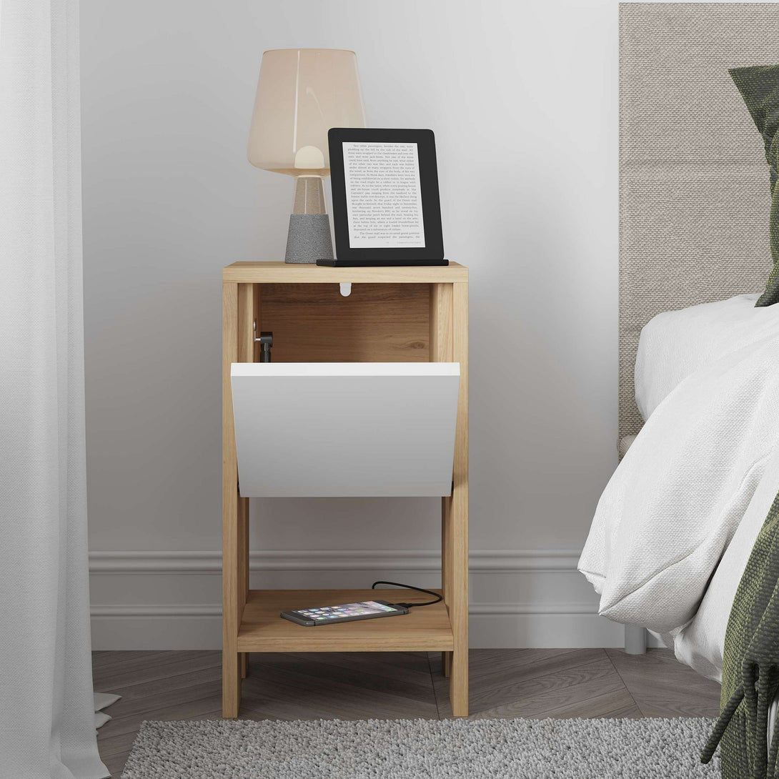 Éjjeliszekrény Ema - Sapphire Oak, White-VASBÚTOR