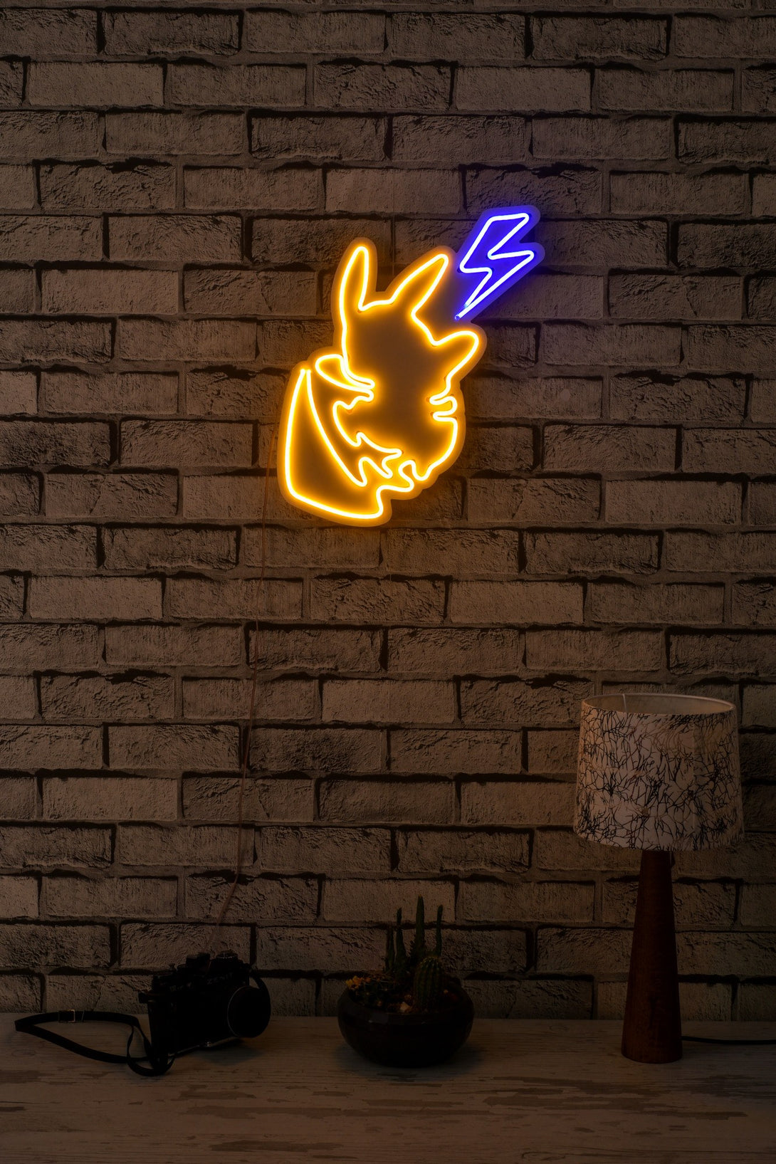Műanyag LED-es fali dekoráció, Pikachu - Sárga Blue-VASBÚTOR