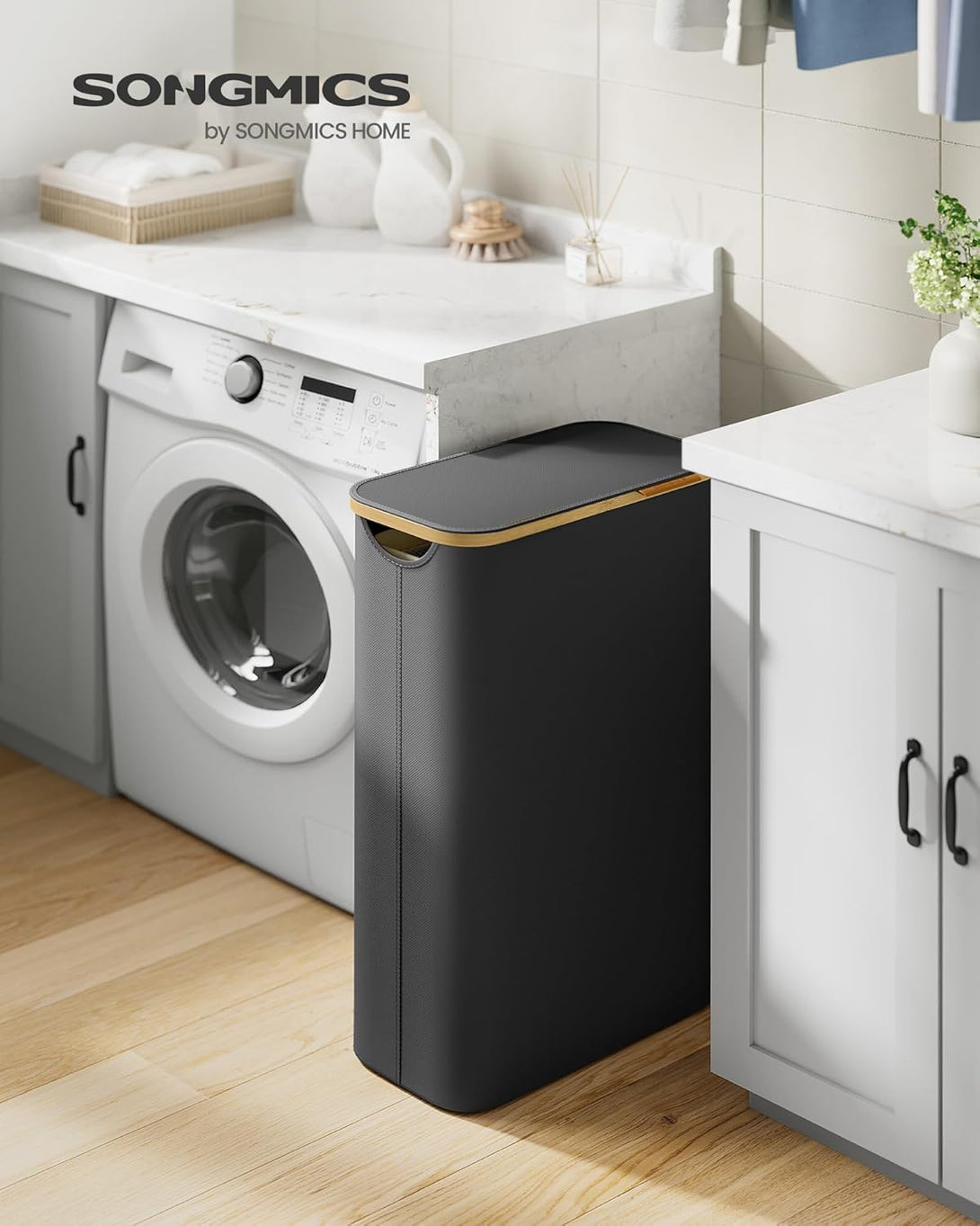 SONGMICS 65L szennyeskosár fedéllel, keskeny kialakítás, 42 × 22,5 × 70,5 cm, fekete-VASBÚTOR