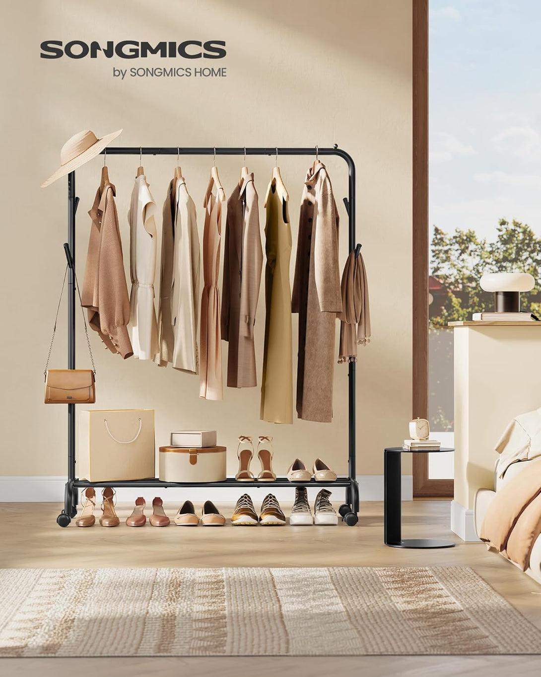 SONGMICS ruhatartó állvány 50 kg maximális teherbírással fekete színben-VASBÚTOR