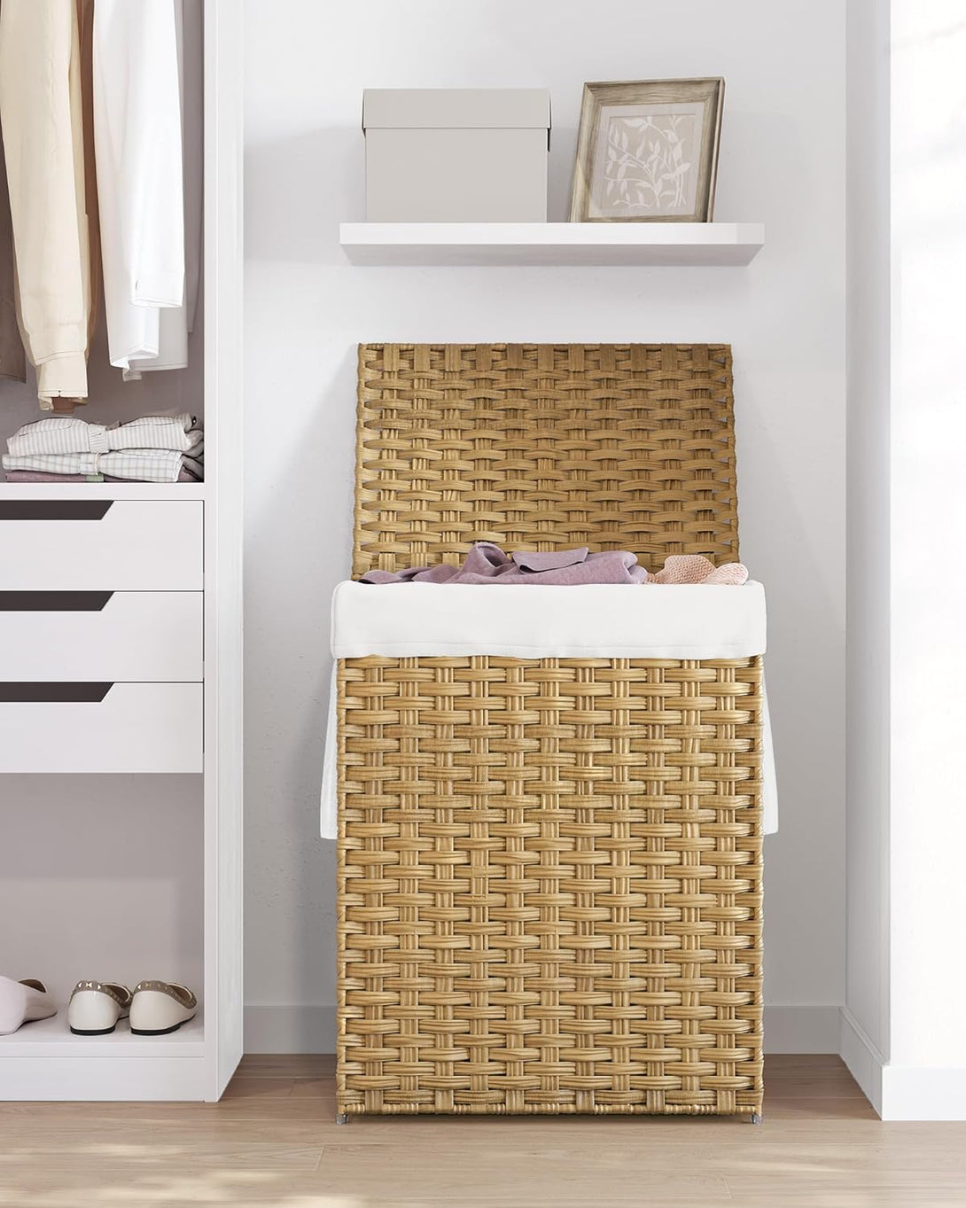 Szennyestartó, 90 literes, szintetikus rattan ruháskosár natúr-VASBÚTOR